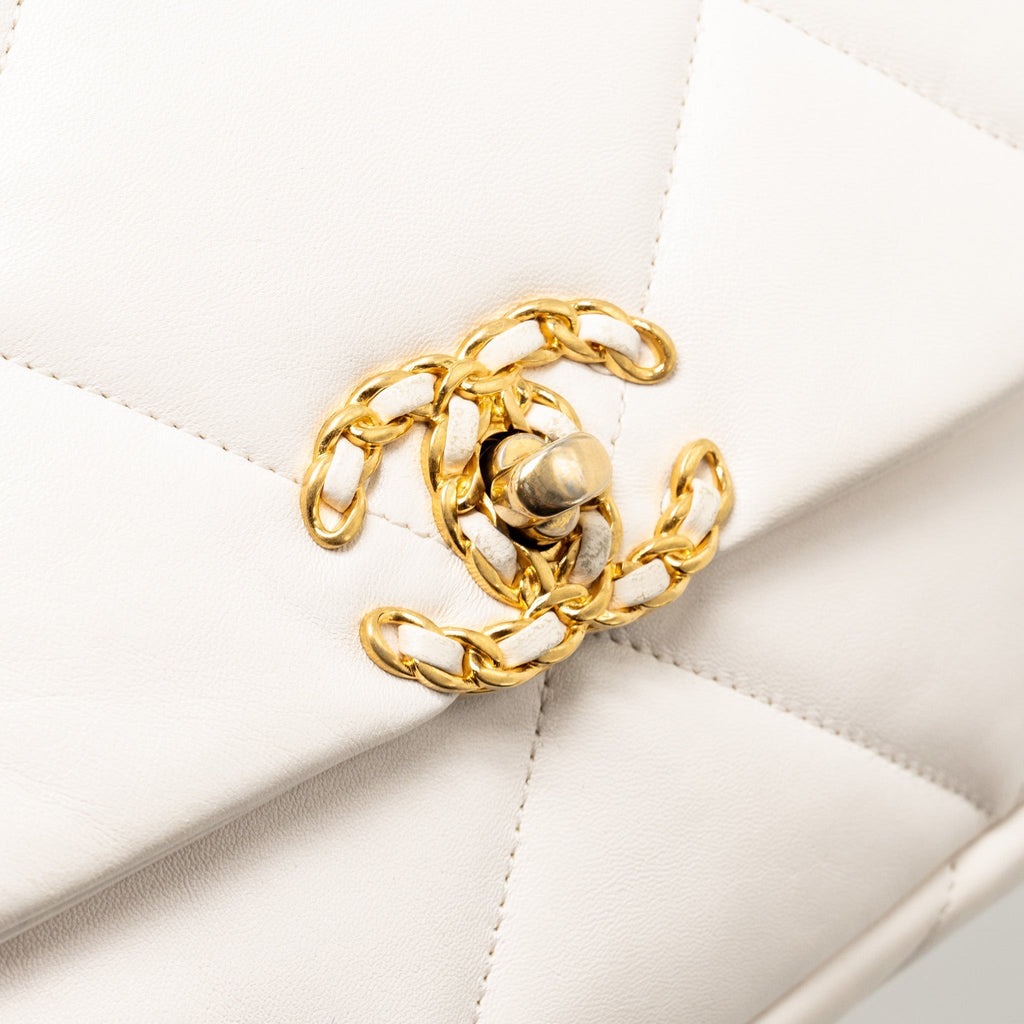 CHANEL SMALL 19 BAG LAMBSKIN WHITE MULTICOLOR HARDWARE