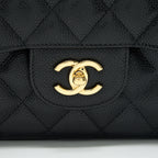 CHANEL JUMBO CLASSIC DOUBLE FLAP IN CAVIAR BLACK GHW