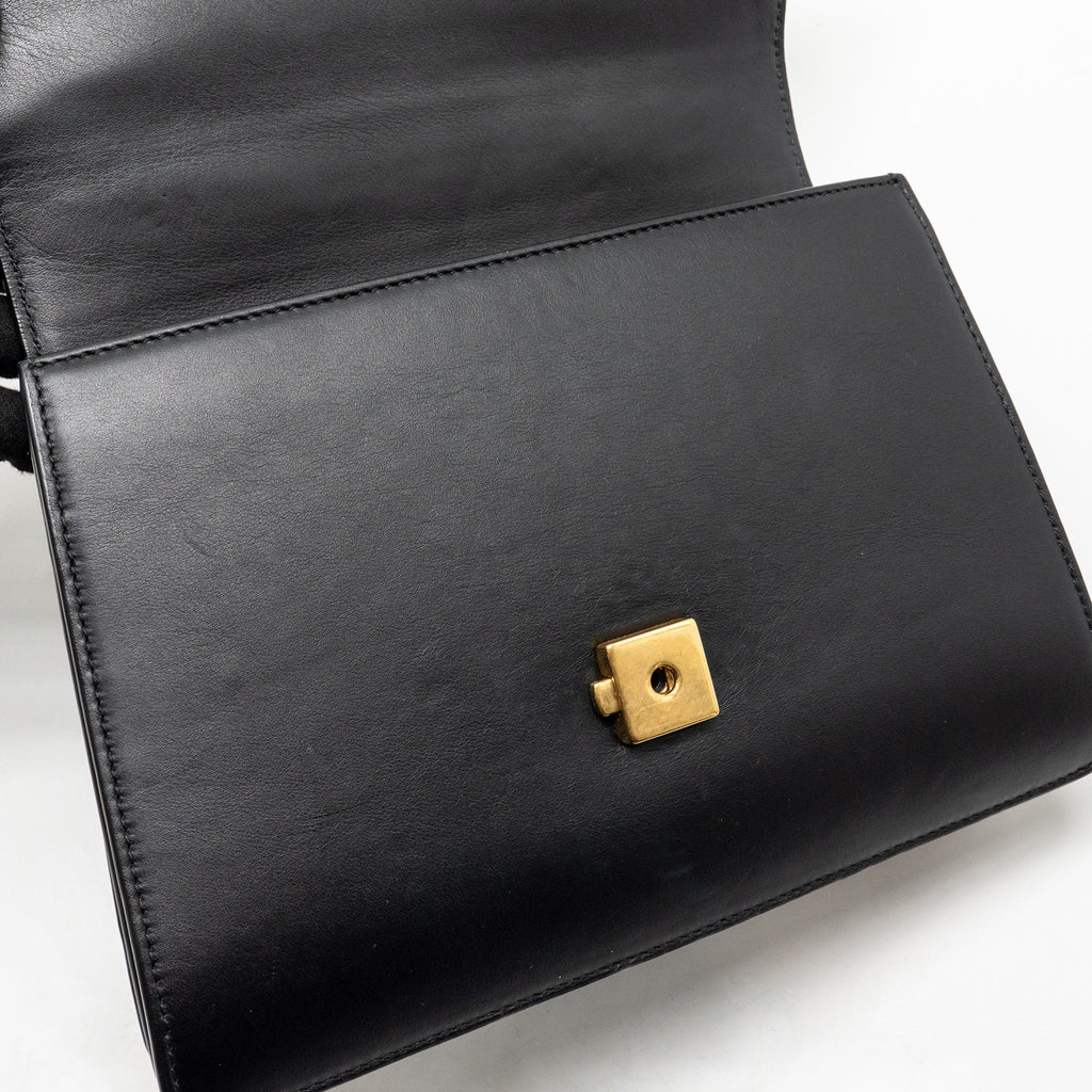 Gucci Dionysus Flap bag Bamboo handle black GHW