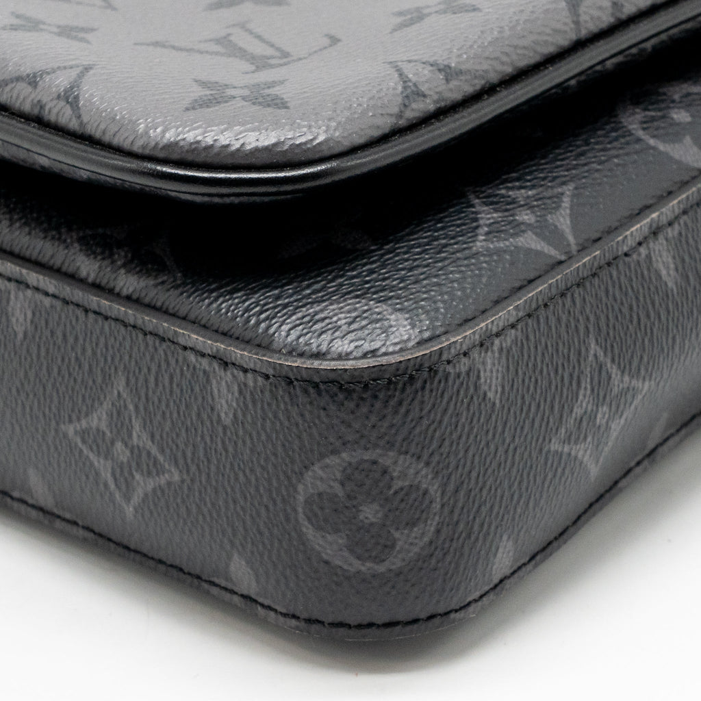 Louis Vuitton trio messenger bag monogram eclipse canvas SHW