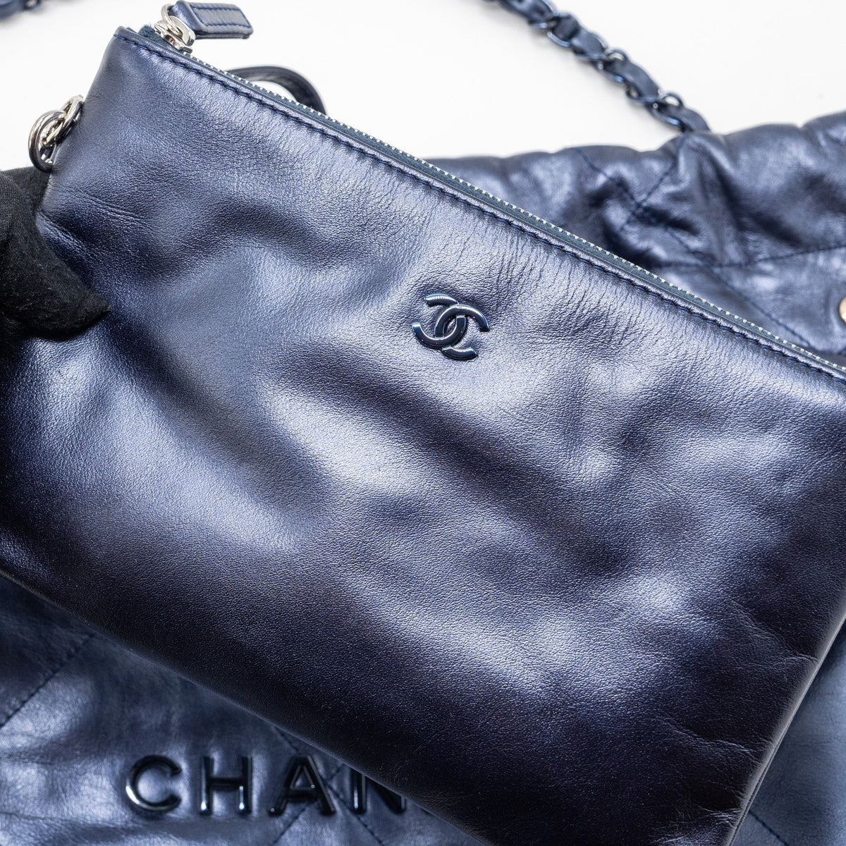 CHANEL SMALL 22 BAG SHINY CALFSKIN IRIDESCENT BLACK WITH BLACK HARDWARE(MICROCHIP)
