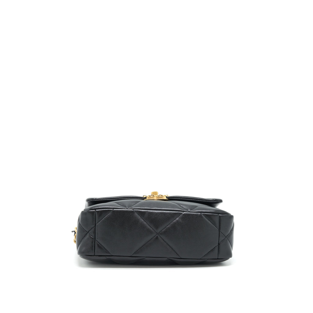 CHANEL SMALL 19 BAG LAMBSKIN BLACK GHW (MICROCHIP)
