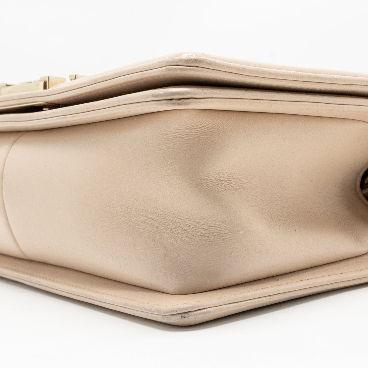 Chanel Medium Boy Bag Chevron Lambskin Beige LGHW
