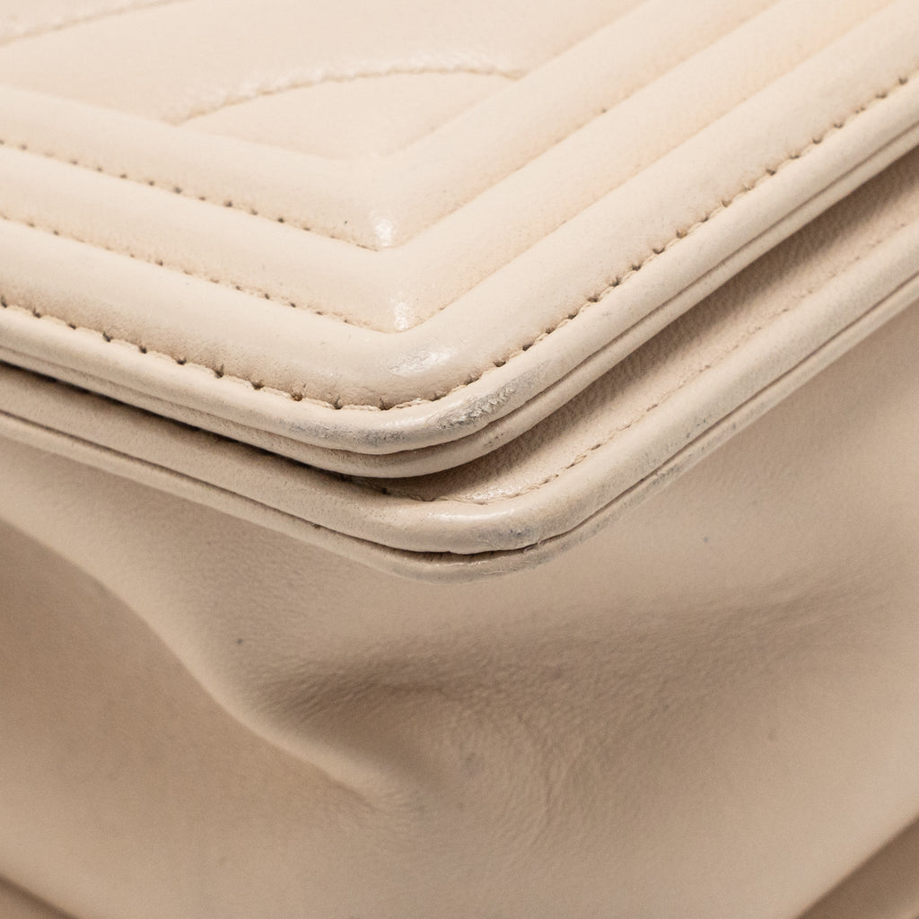 Chanel Medium Boy Bag Chevron Lambskin Beige LGHW