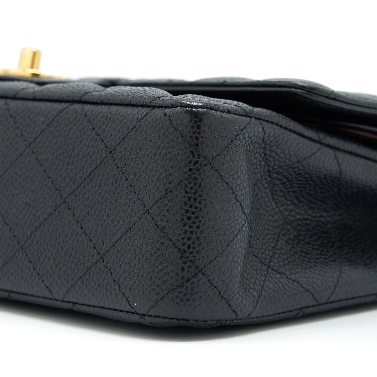 CHANEL MEDIUM CLASSIC DOUBLE FLAP BAG CAVIAR BLACK GHW