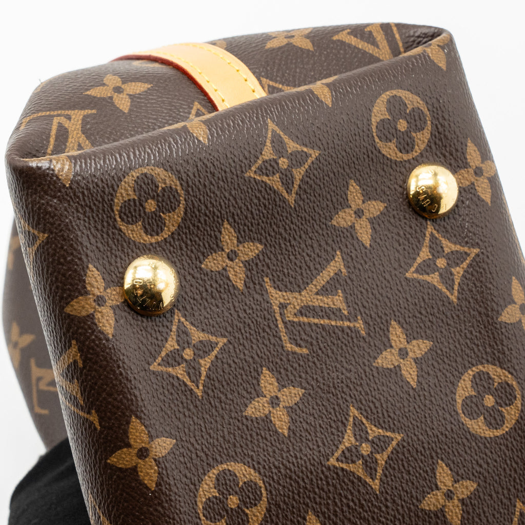 LOUIS VUITTON CARRYALL PM MONOGRAM CANVAS GHW (NEW VERSION)