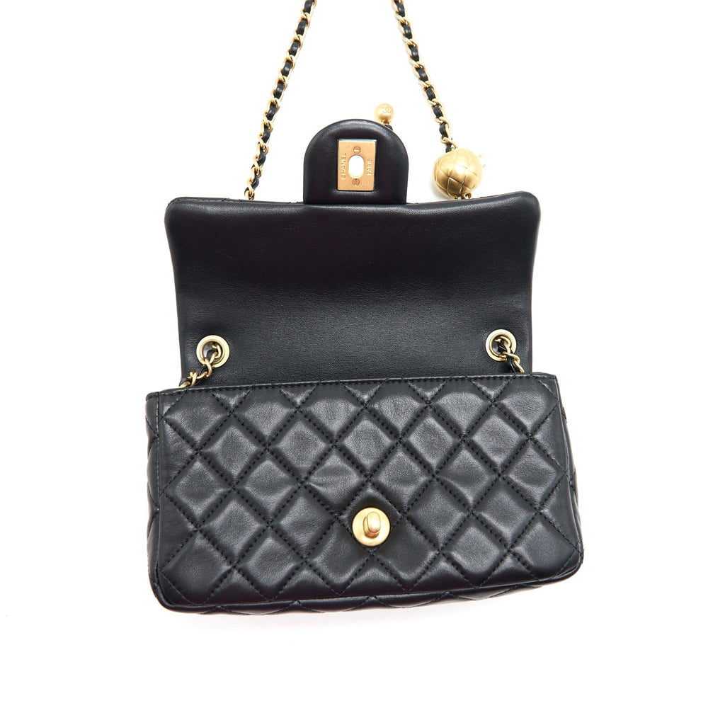 CHANEL 22C PEARL CRUSH MINI RECTANGULAR FLAP BAG LAMBSKIN BLACK GHW (MICROCHIP)