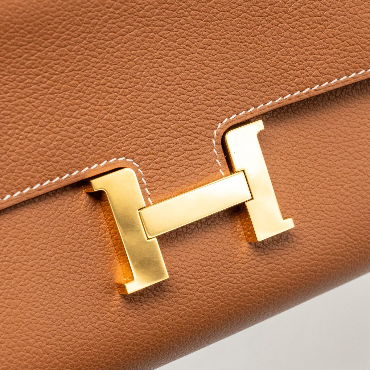 Hermes Constance to Go Evercolor Gold GHW
