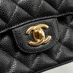 CHANEL MEDIUM CLASSIC DOUBLE FLAP BAG CAVIAR BLACK GHW