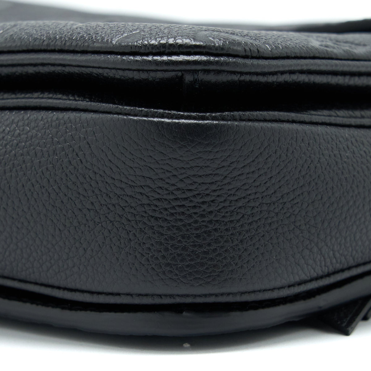 LOUIS VUITTON POCHETTE METIS MONOGRAM EMPREINTE BLACK GHW (NEW VERSION)