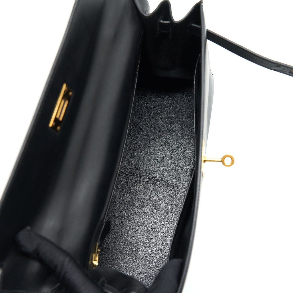 HERMES KELLY 32 BOX LEATHER BLACK GHW