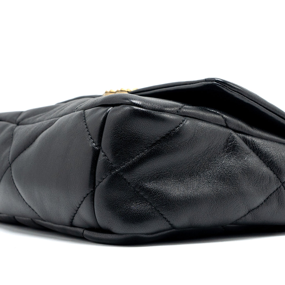 CHANEL SMALL 19 BAG LAMBSKIN BLACK MULTICOLOUR HARDWARE (MICROCHIP)
