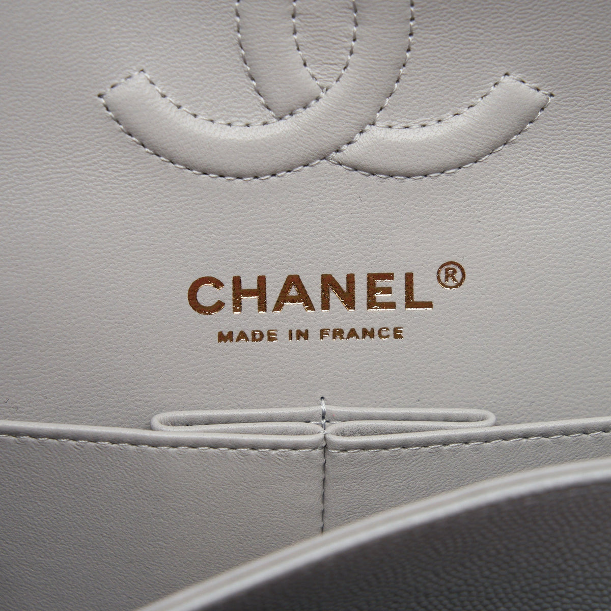 CHANEL 21A SMALL CLASSIC DOUBLE FLAP BAG CAVIAR NC634 LIGHT GREY LGHW