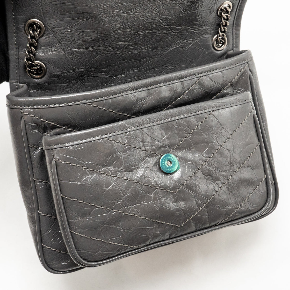 Saint Laurent/YSL Niki Baby Flap Bag Vintage Calfskin Grey Ruthenium Hardware