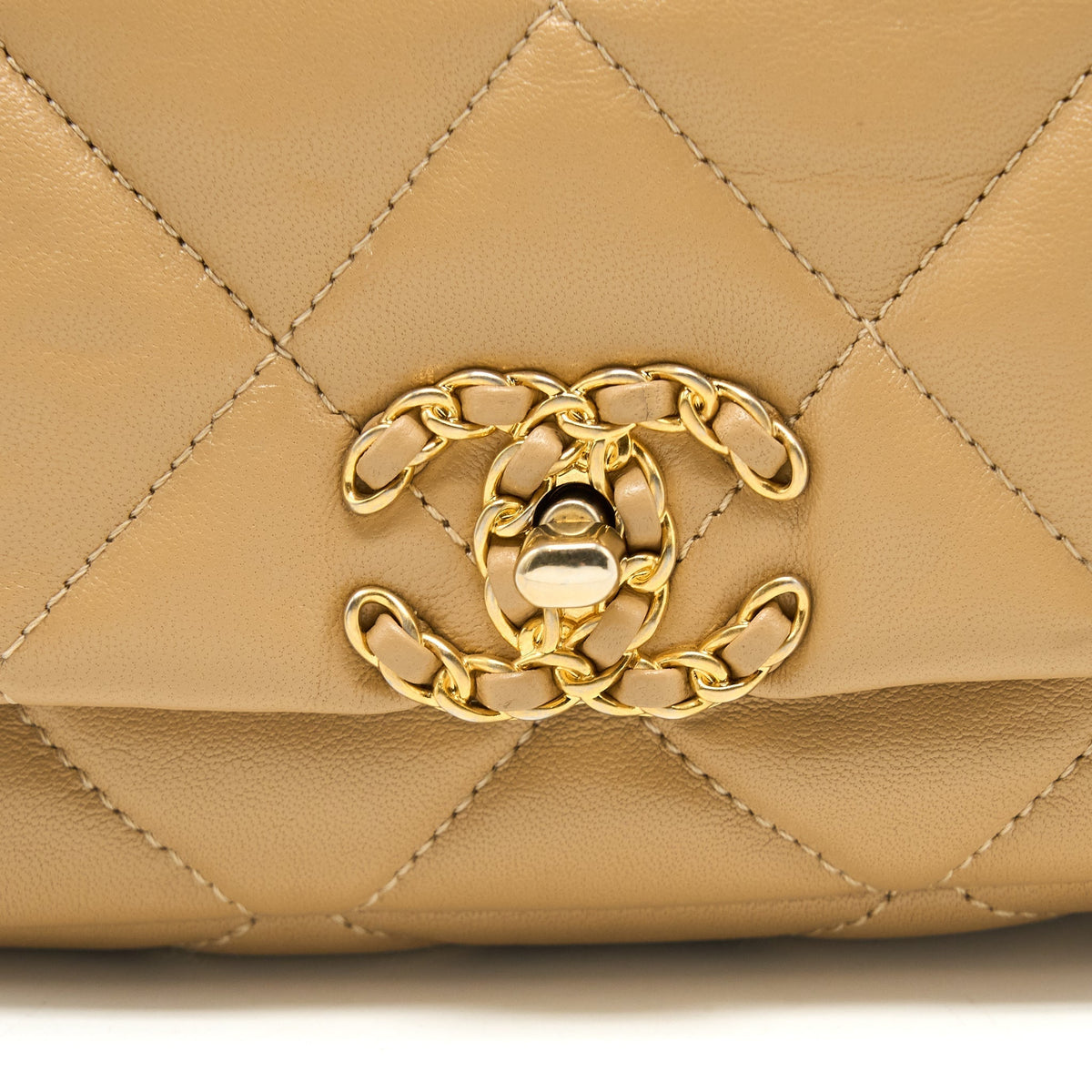 CHANEL 19 BELT BAG LAMBSKIN DARK BEIGE MULTICOLOUR HARDWARE
