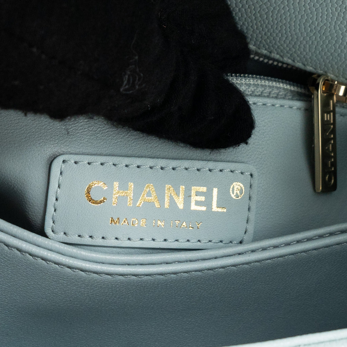 CHANEL SMALL COCO HANDLE CAVIAR LIGHT BLUE LGHW (MICROCHIP)
