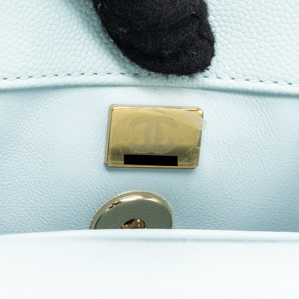 CHANEL SMALL COCO HANDLE CAVIAR LIGHT BLUE LGHW (MICROCHIP)