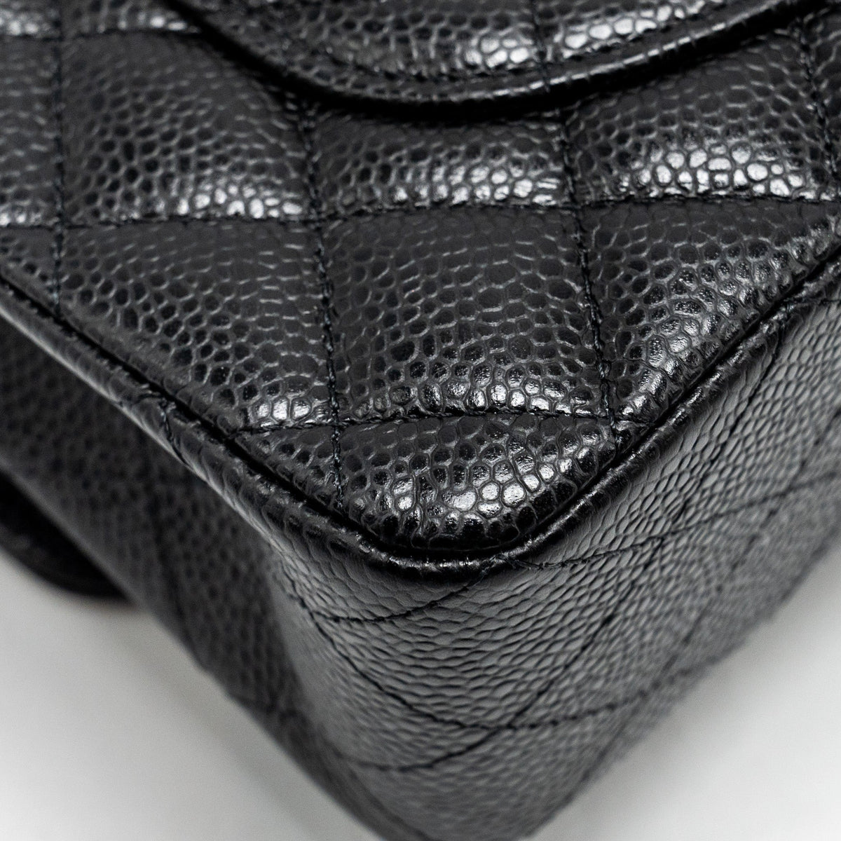 CHANEL SMALL CLASSIC DOUBLE FLAP BAG CAVIAR BLACK GHW