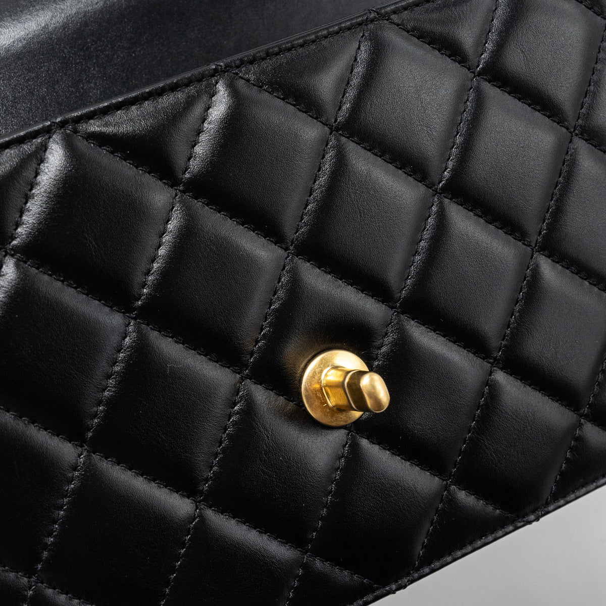 CHANEL 24C GOLD CRUSH FLAP BAG CALFSKIN BLACK GHW (MICROCHIP)