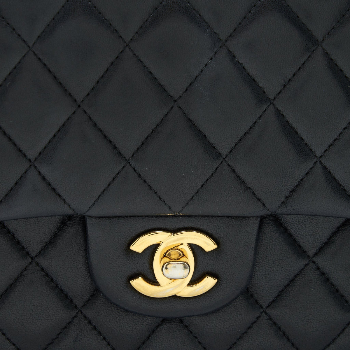 CHANEL CLASSIC DOUBLE FLAP BAG LAMBSKIN MEDIUM BLACK GHW SERIAL 19