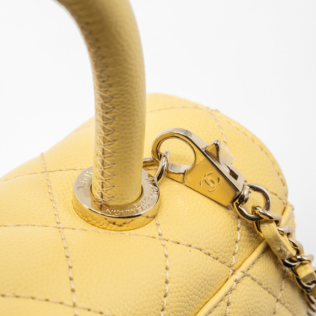 CHANEL SMALL COCO HANDLE CAVIAR 22P LIGHT YELLOW LGHW (MICROCHIP)