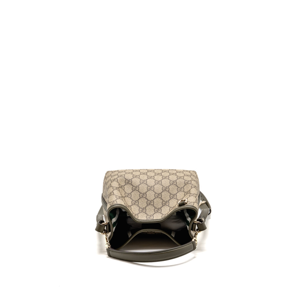Gucci Small GG Emblem Bucket Bag GG Supreme Canvas/Leather Beige/Khaki LGHW