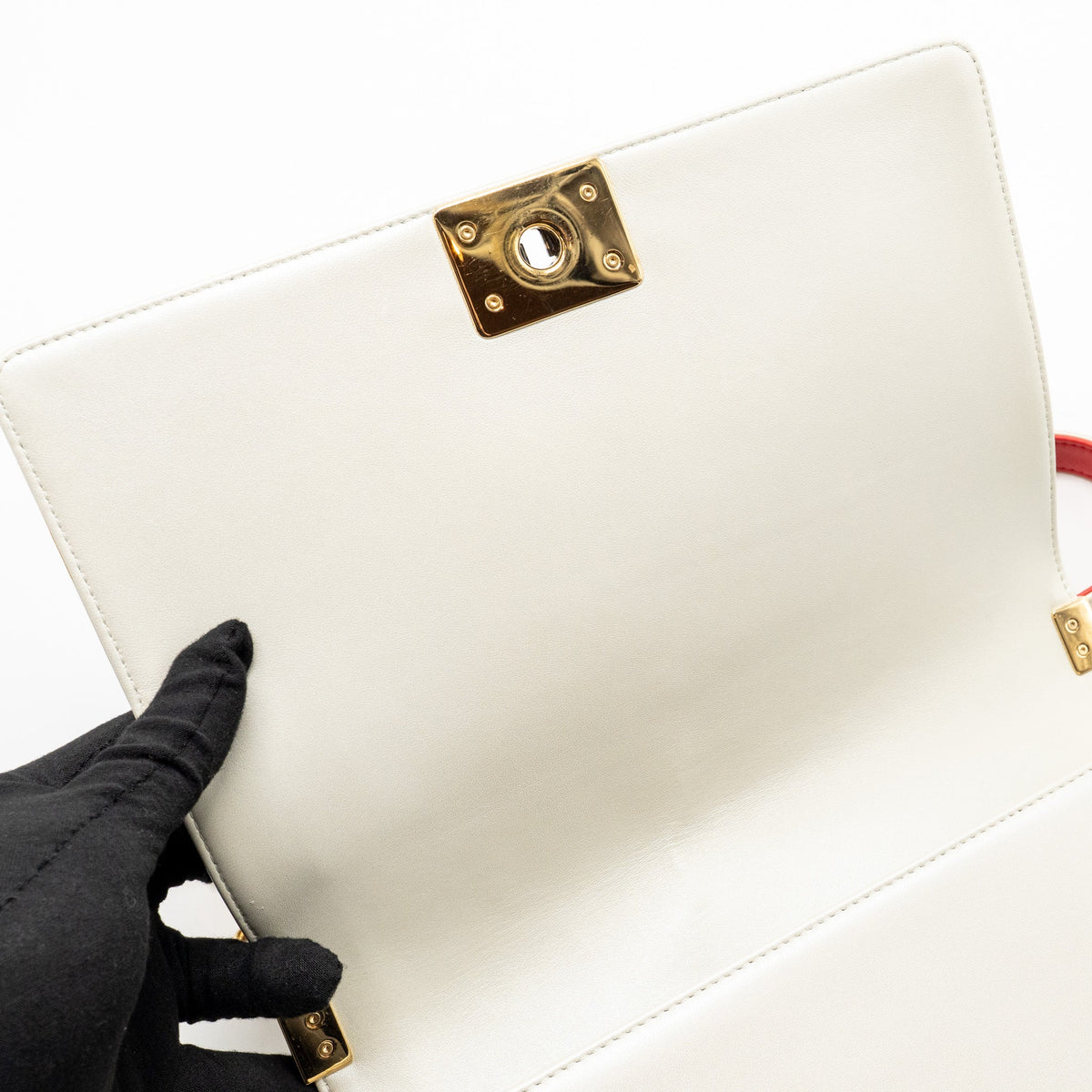 CHANEL BOY BAG METAL SQUARED LAMBSKIN WHITE/RED GHW