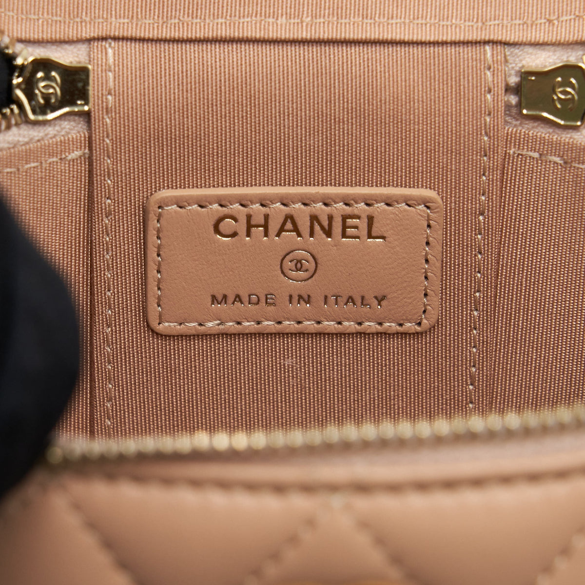 CHANEL TOP HANDLE MINI VANITY ON CHAIN LAMBSKIN BEIGE GHW