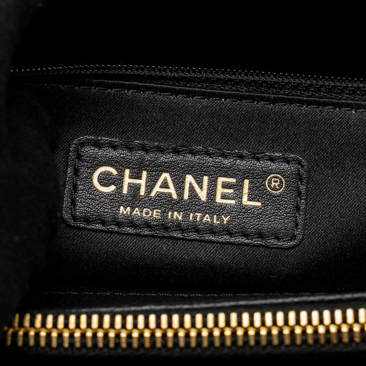 CHANEL GRAND SHOPPING TOTE / GST CAVIAR BLACK GHW