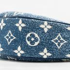 LOUIS VUITTON HALF-MOON LOOP BAGUETTE BAG DENIM BLUE GHW