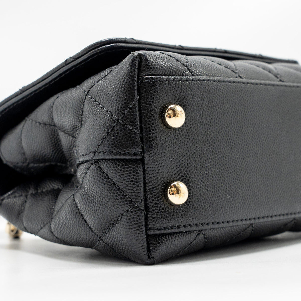 CHANEL MINI COCO HANDLE CAVIAR BLACK LGHW (MICROCHIP)