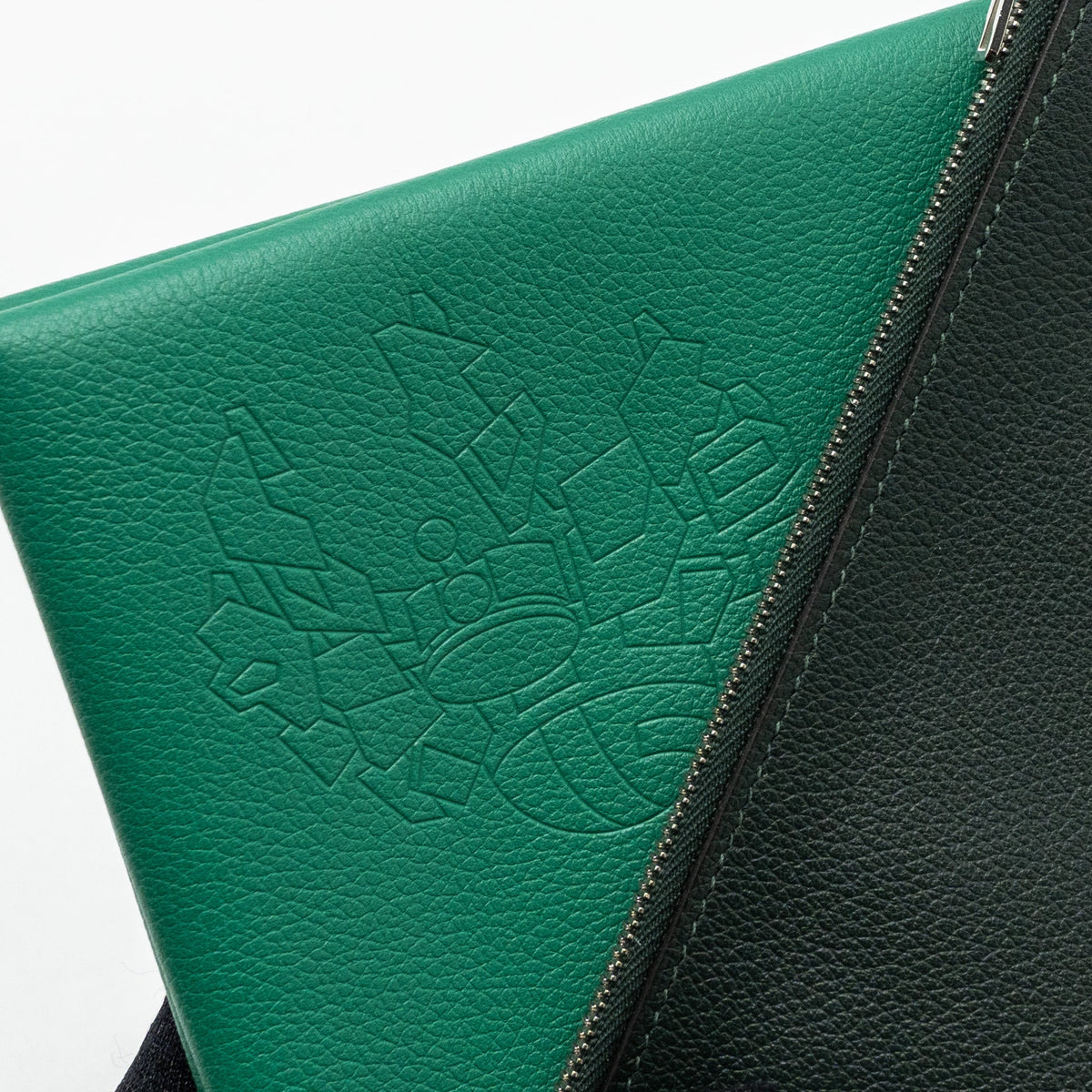 Hermes Calvi Pochette MM Evercolor Vert Vertigo/ Vert Titien SHW