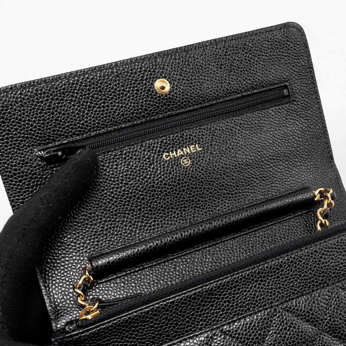 CHANEL CLASSIC WALLET ON CHAIN CAVIAR BLACK GHW