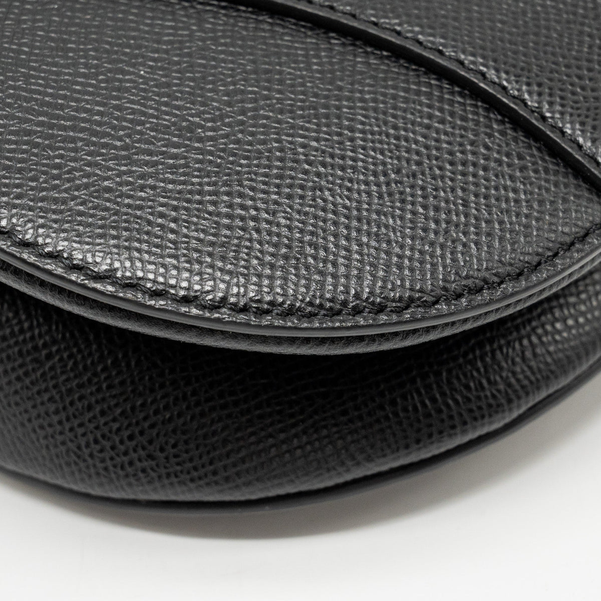 DIOR MEDIUM SADDLE BAG CALFSKIN BLACK GHW