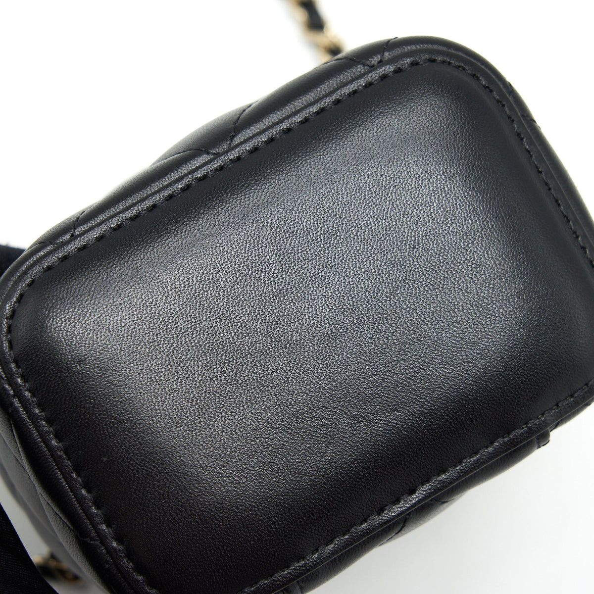 CHANEL TOP HANDLE MINI VANITY WITH CHAIN LAMBSKIN BLACK LGHW