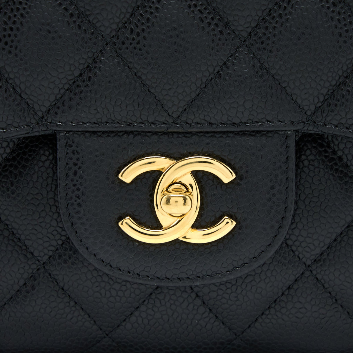 CHANEL JUMBO CLASSIC DOUBLE FLAP BAG CAVIAR BLACK GHW