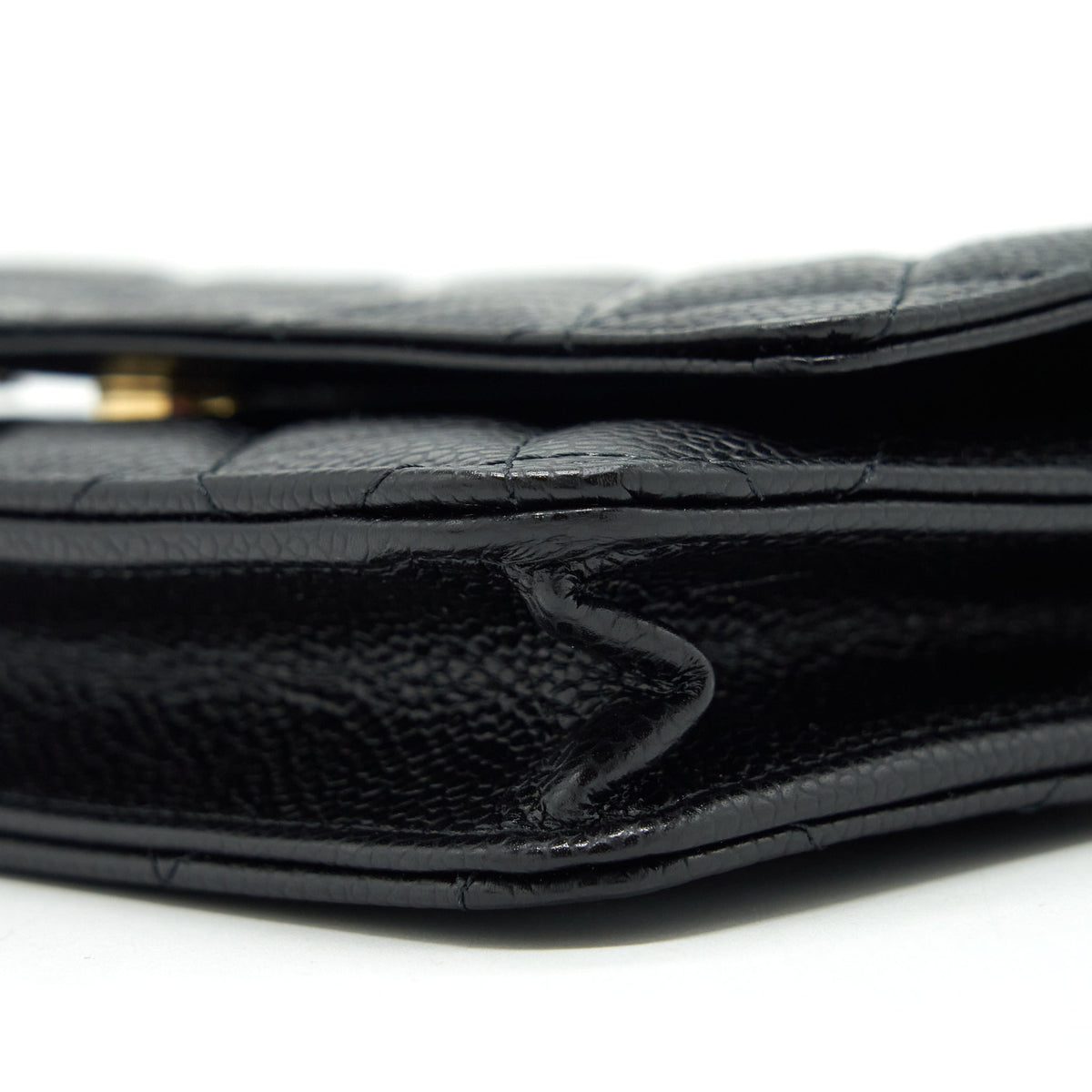 CHANEL 22P CLASSIC WALLET ON CHAIN CAVIAR BLACK LGHW (MICROCHIP)