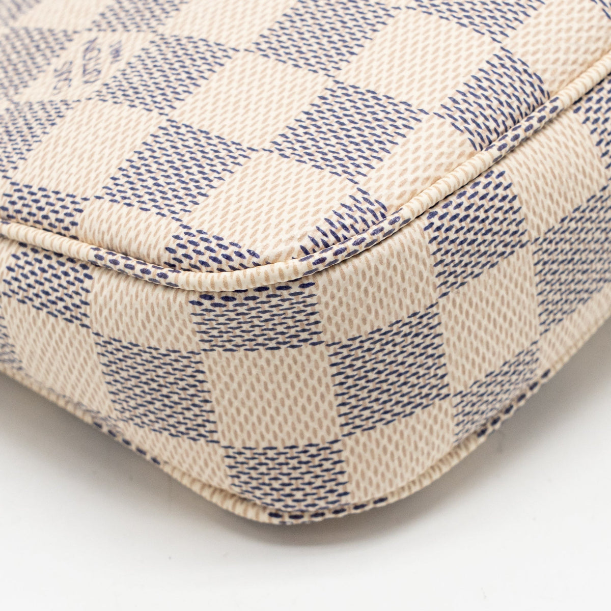 Louis Vuitton Pochette Accessoires Damier Azur Canvas GHW
