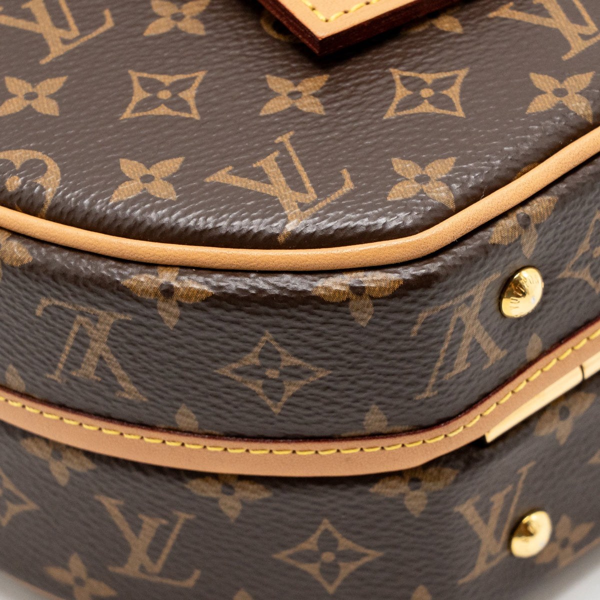 Louis Vuitton Petit Boite Chapeau Monogram Canvas/Leather GHW