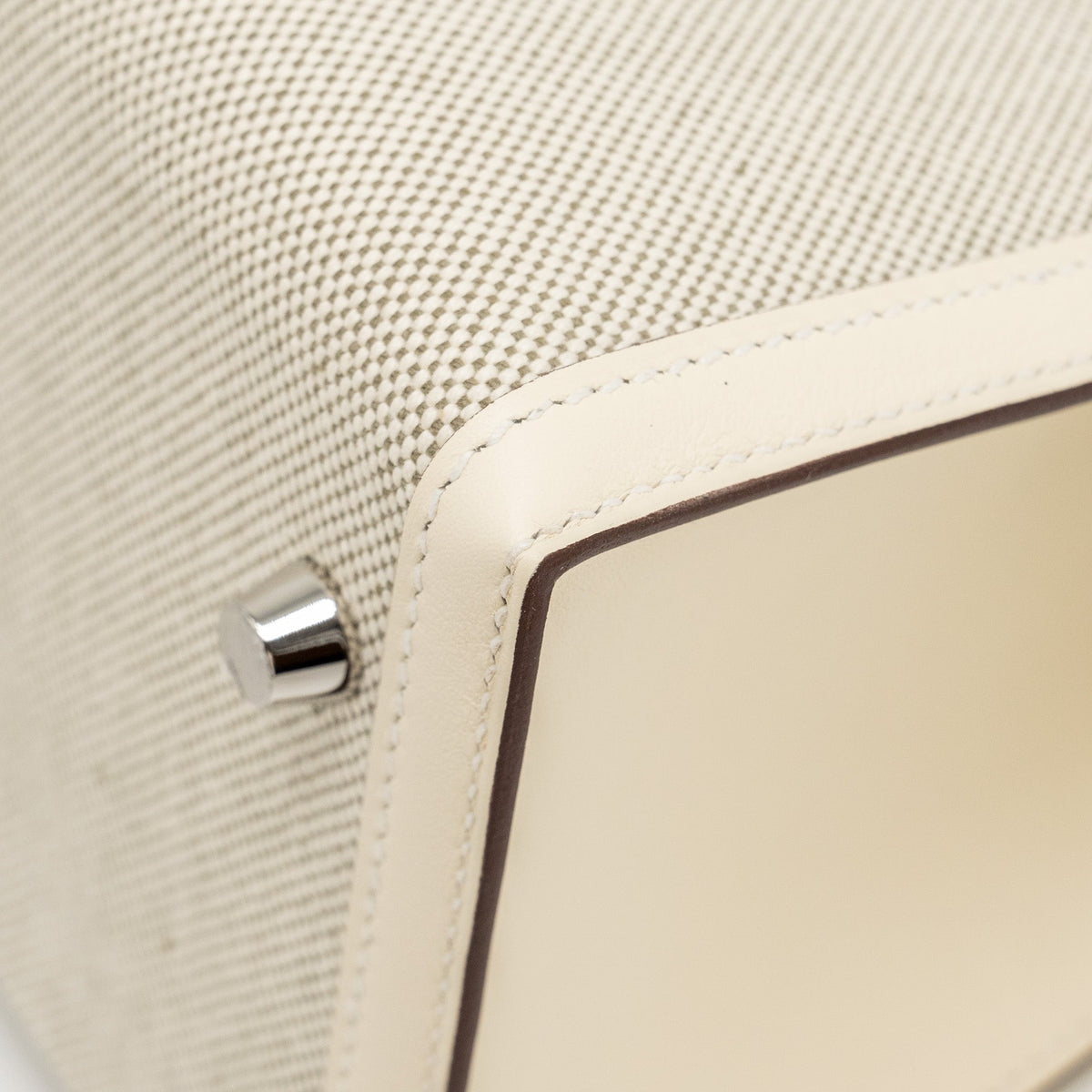 Hermes Kelly 28 Sellier Toile H/Swift Ecru-Amande/Nata SHW