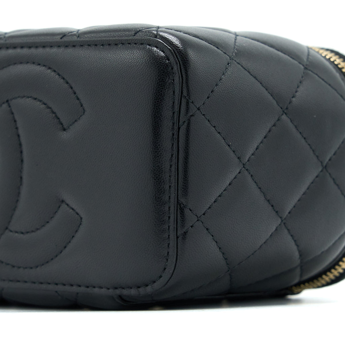 CHANEL 22A TOP HANDLE LONG VANITY CASE LAMBSKIN BLACK LGHW