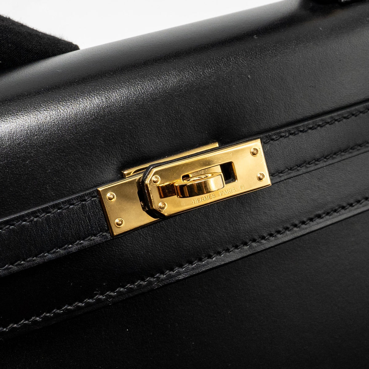 HERMES KELLY 25 BOX BLACK GHW