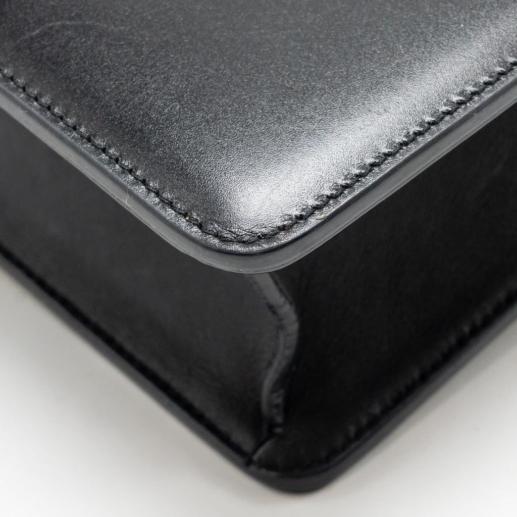 DIOR MEDIUM 30 MONTAIGNE FLAP BAG CALFSKIN BLACK GHW