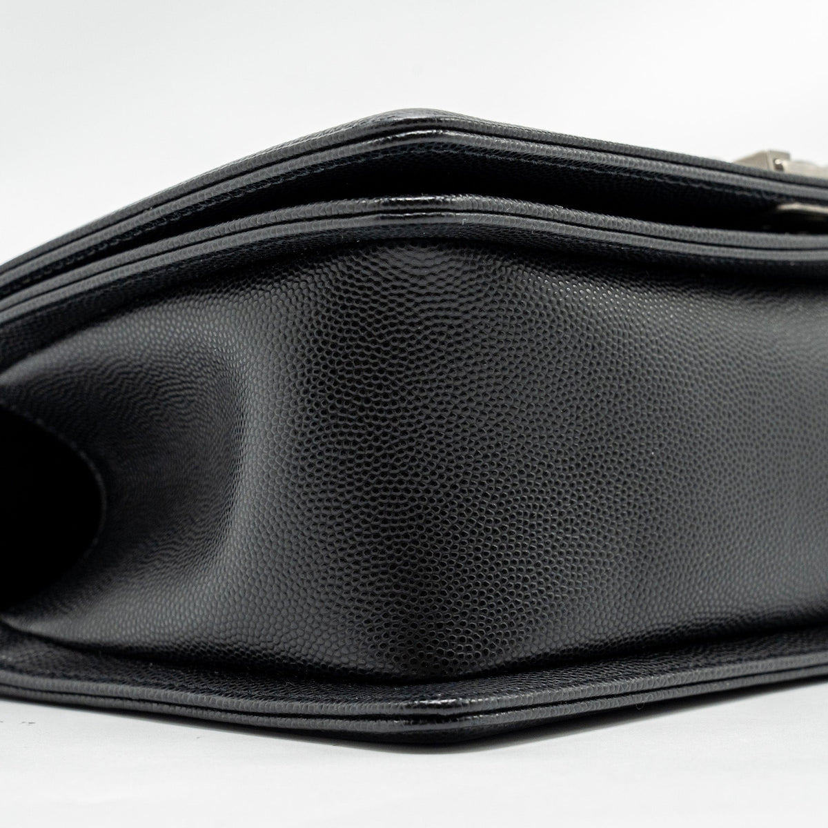 CHANEL MEDIUM BOY BAG CAVIAR BLACK RUTHENIUM SILVER HARDWARE (MICROCHIP)