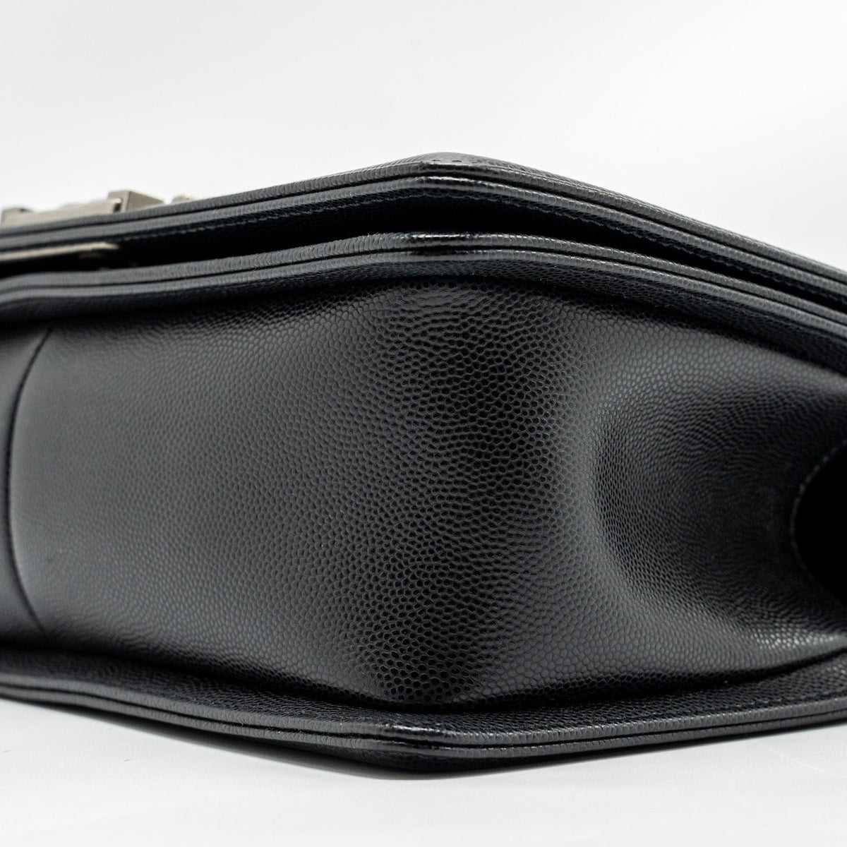 CHANEL MEDIUM BOY BAG CAVIAR BLACK RUTHENIUM SILVER HARDWARE (MICROCHIP)
