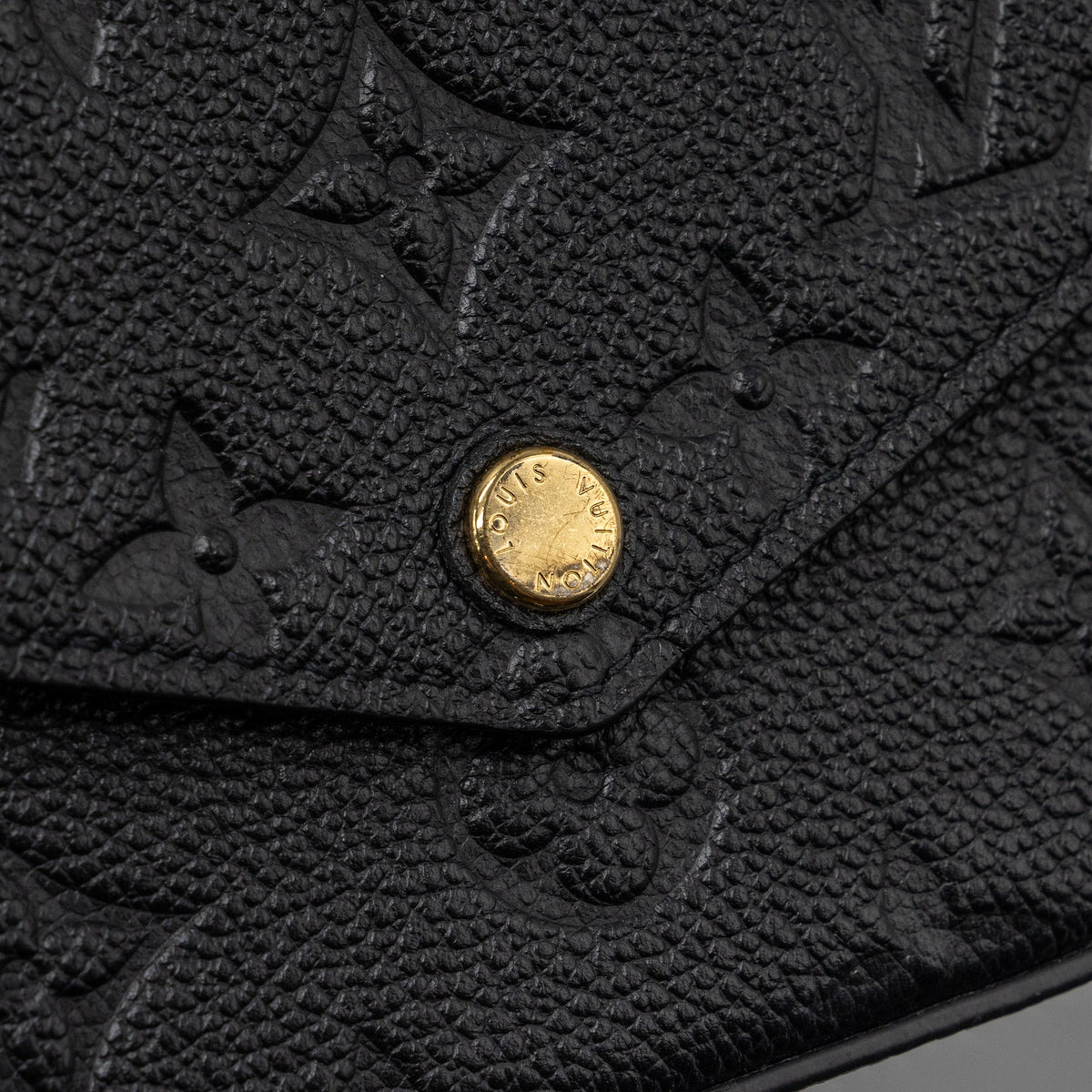 LOUIS VUITTON FELICIE POCHETTE MONOGRAM EMPREINTE BLACK GHW(NEW VERSION)