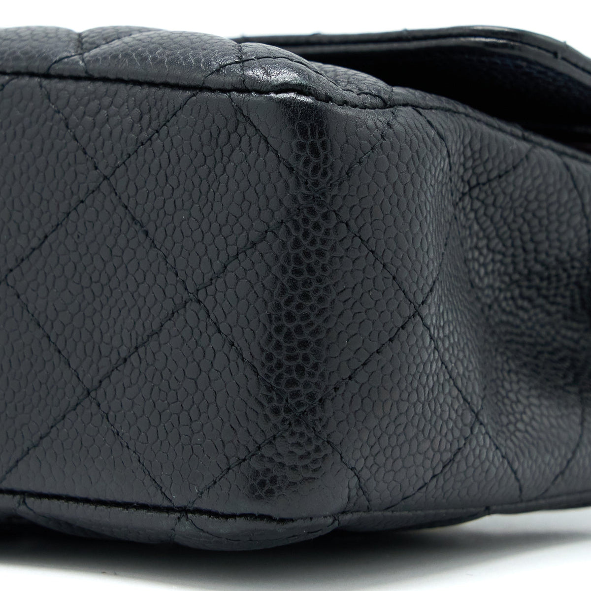 CHANEL MEDIUM CLASSIC DOUBLE FLAP BAG CAVIAR BLACK SHW