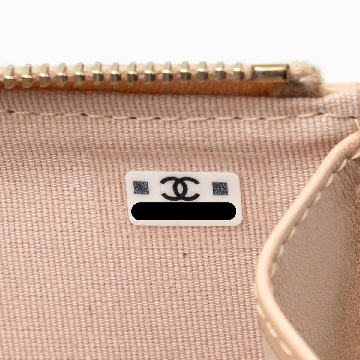 Chanel CC Zip Around Card Holder Caviar Beige LGHW (Microchip)