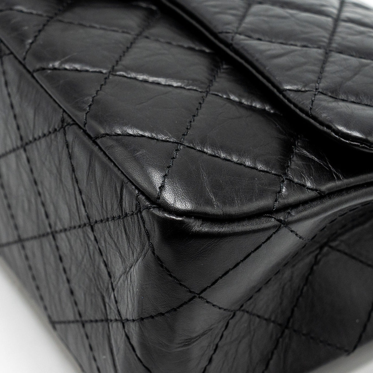 CHANEL MAXI 2.55 REISSUE FLAP BAG AGED CALFSKIN BLACK GHW