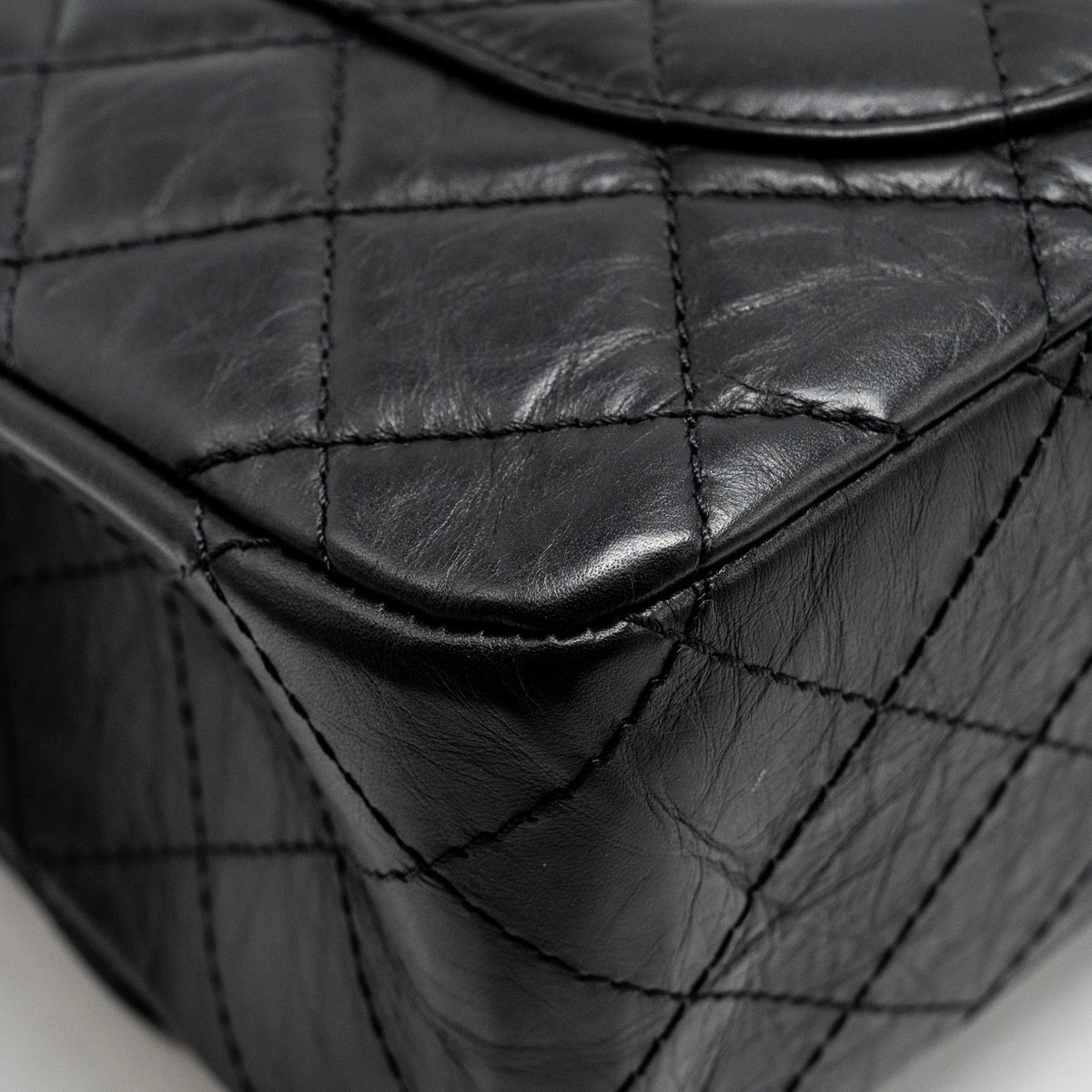 CHANEL MAXI 2.55 REISSUE FLAP BAG AGED CALFSKIN BLACK GHW